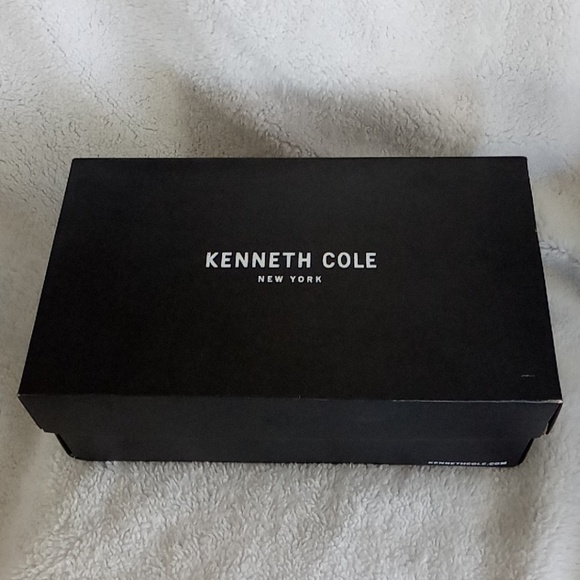 Kennet Cole New York Women's Bowan 2slip-loafter - Picture 4 of 5